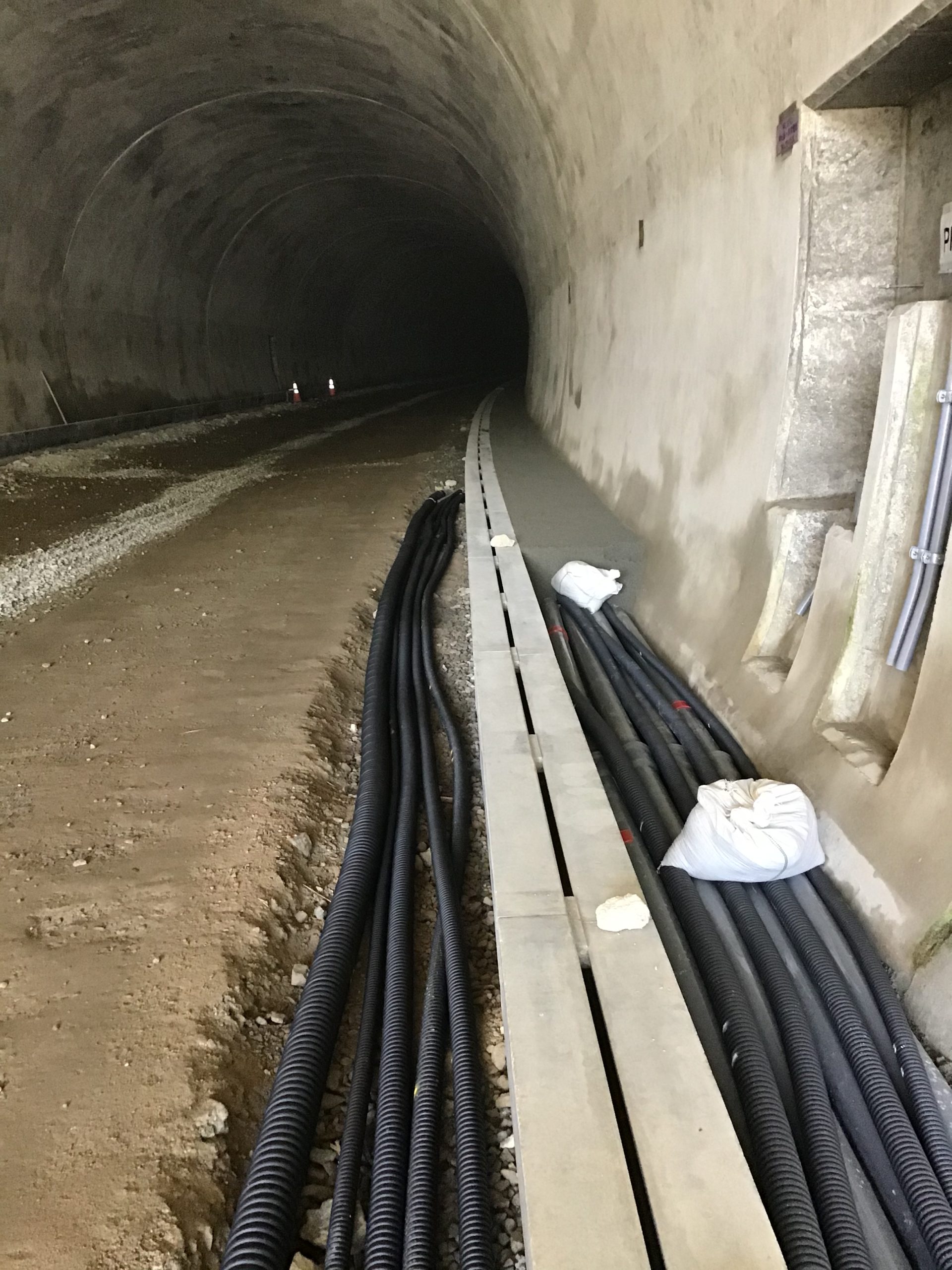 下呂市馬瀬川上地内　川上第2トンネルのサムネイル2